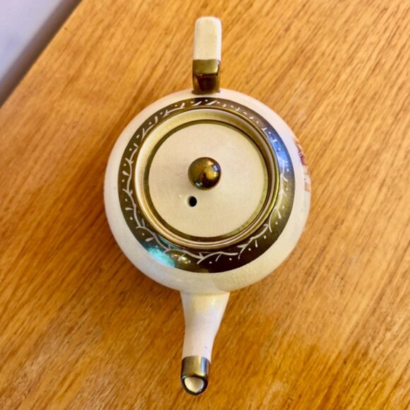 Vintage 1960s Arthur Wood Old Chelsea Scenes Teapot - Picture 5 of 10